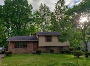 8377 Magnolia Dr, Jonesboro, GA 30238
