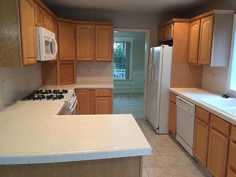 15335 SW Turnagain Dr — Photo 4