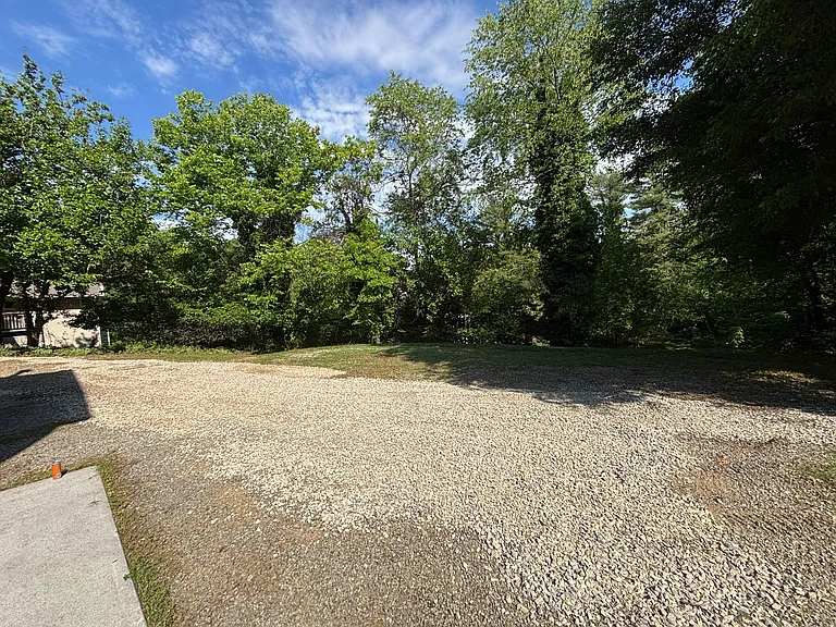 3479 Overbrook Dr — Photo 88