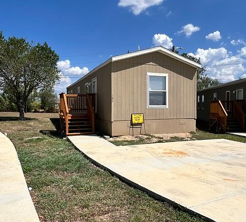 3rd image of 182 Zain Ln