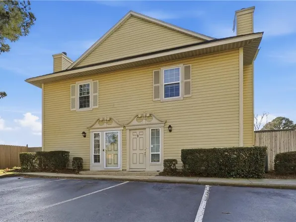 754 Oleander Cir, Virginia Beach, VA 23464