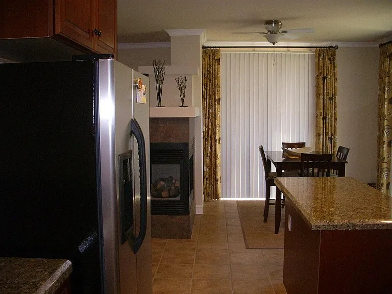 3012 Rosecrans St — Photo 5