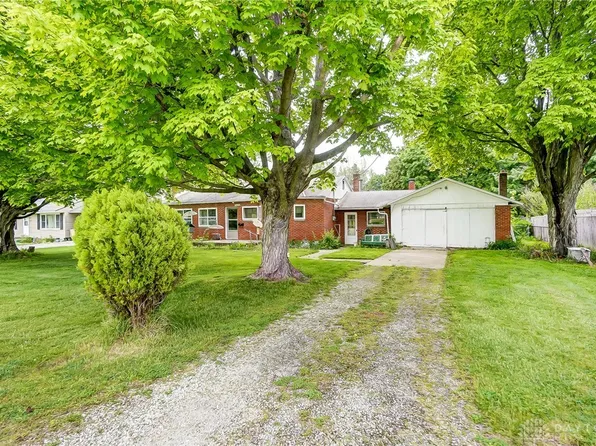 1848 Elwood Ln, Springfield, OH 45506