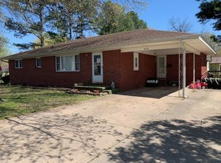 370 S Garfield Ave, Piggott, AR 72454