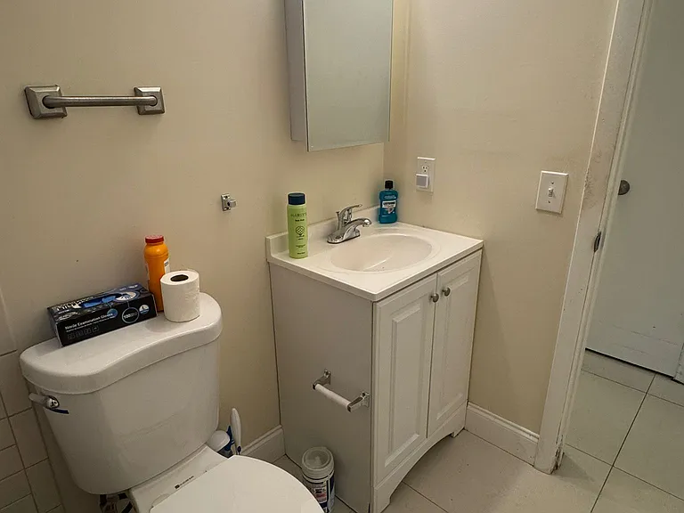 300 NE 191st St #206 — Photo 5