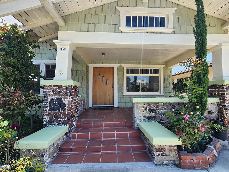 1st image of 616 N Serrano Ave