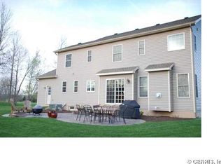 3 Armetale Luster, Webster, NY 14580