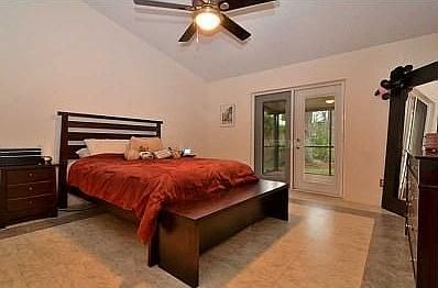 3rd image of 5305 Windbrush Dr