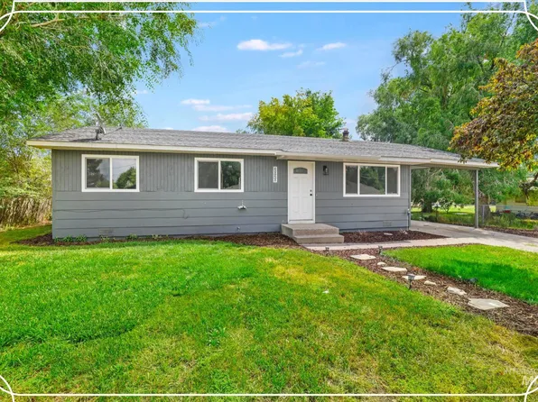 2020 O St, Heyburn, ID 83336