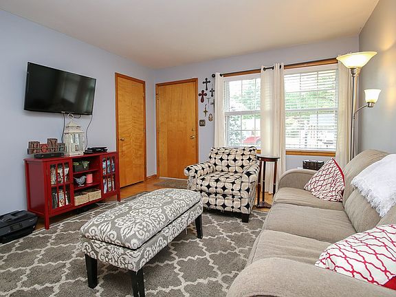 4th image of 2715 Wesleyan Park Dr