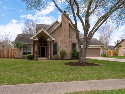 1011 Londonderry Ave, Friendswood, TX, 77546