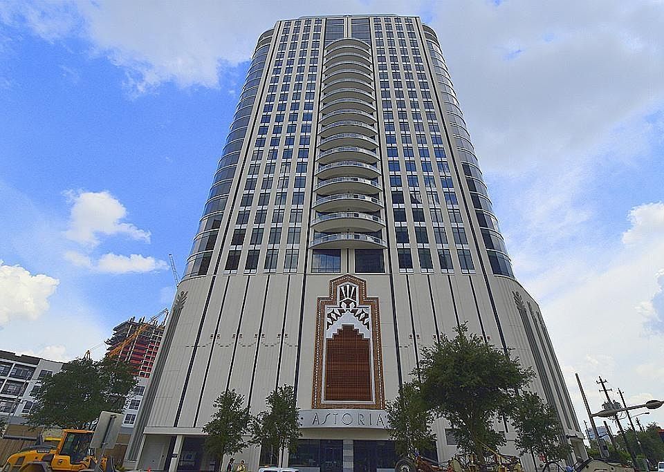 1st image of 1409 Post Oak Blvd Unit 1704
