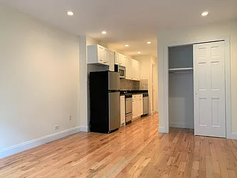 5 West 13th Street 2g In West Village Manhattan Streeteasy