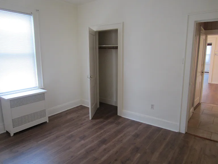 94 Campfield St — Photo 12