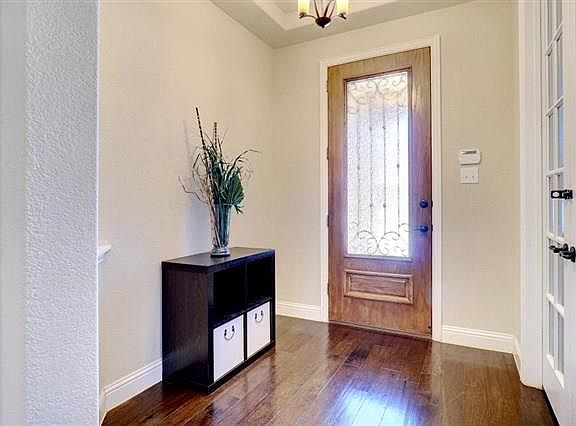 3rd image of 1429 Eagleton Ln