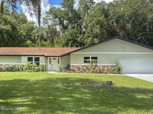16 Fig Ct W, Homosassa, FL 34446