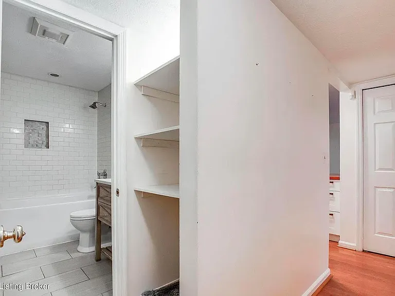 705 Marquette Dr — Photo 17