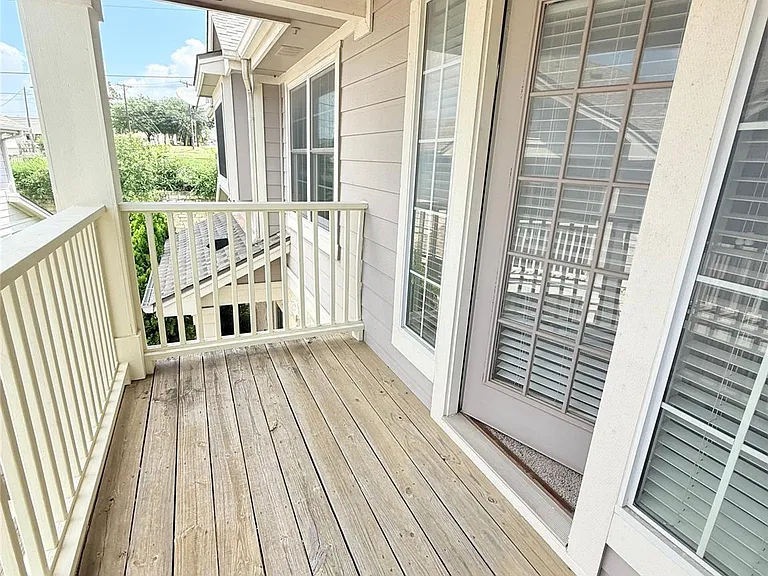 1900 Scofield Ridge Pkwy #4701 — Photo 16