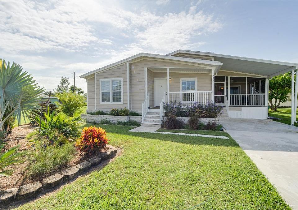 1st image of 220 Sugar Loaf Ln #169