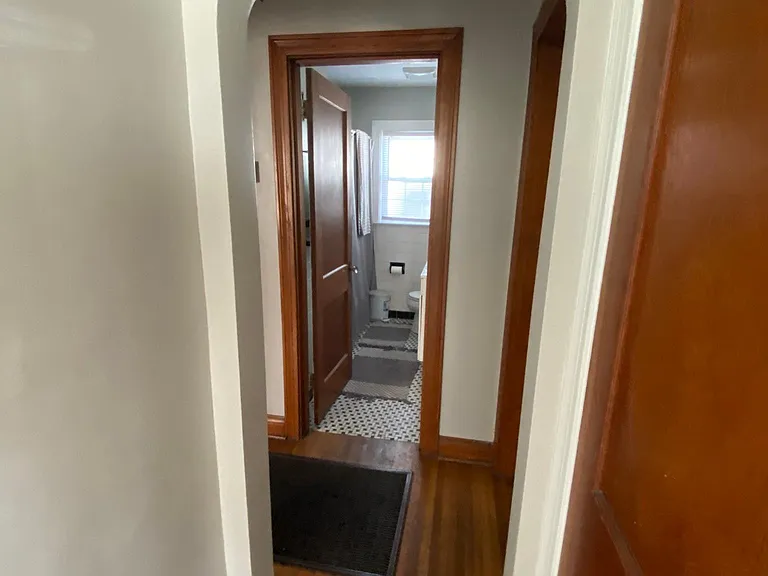 122 E Francis Ave — Photo 18