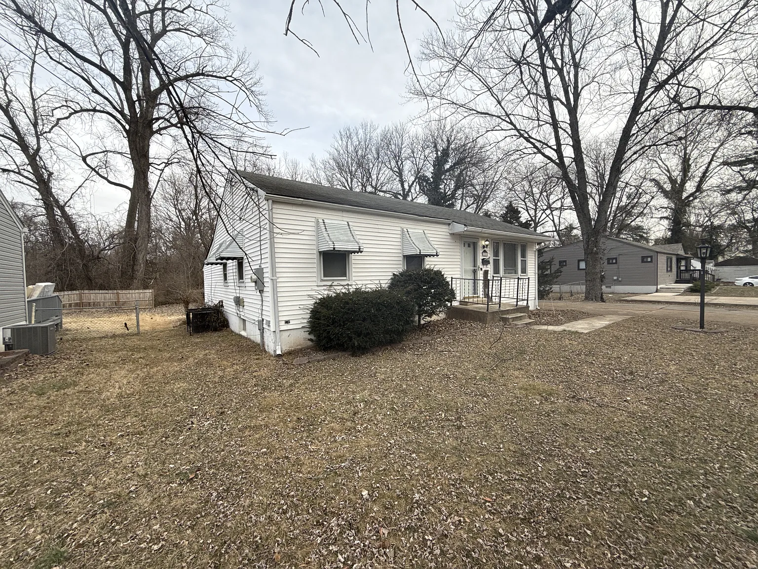 223 Wiegel Drive - 1 — Photo 4