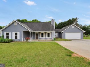 146 Oakdale Rd, Griffin, GA 30224