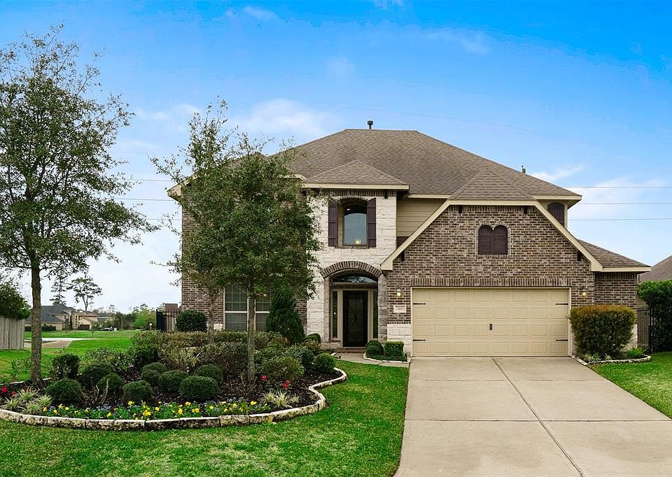 1st image of 123 W Wading Pond Cir