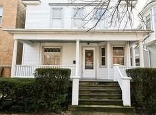 1747 W Granville Ave, Chicago, IL 60660