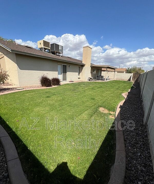2nd image of 7707 S Kenwood Ln