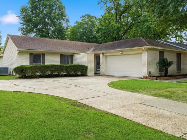 25402 Pepper Ridge Ln, Spring, TX 77373