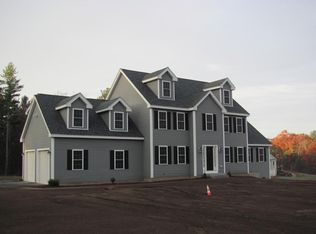 9 Harbor Trace Rd, Townsend, MA 01469