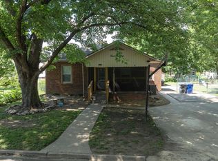1216 W 10th St, Sedalia, MO 65301