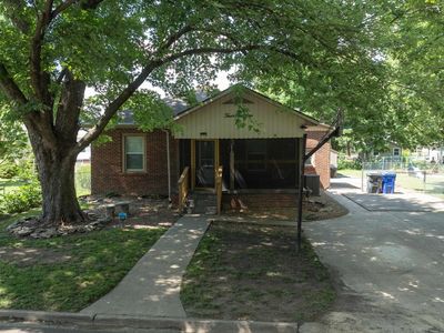 1216 W 10th St, Sedalia, MO, 65301