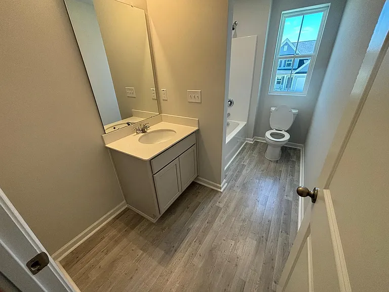800 Putney Hill Rd — Photo 14