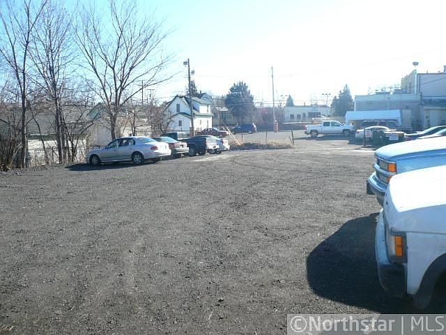 2nd image of 600 Hatch Ave