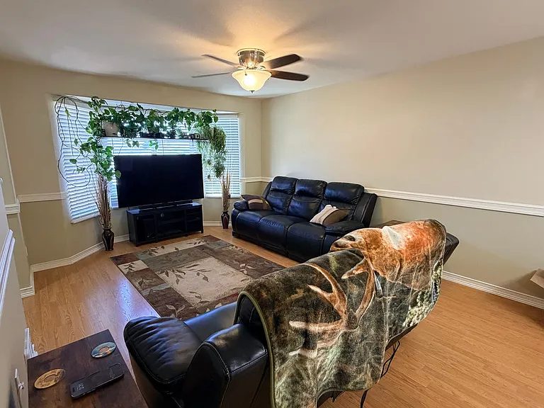 1524 D St SW #1524 — Photo 5