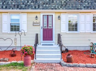 206 N West St, Feeding Hills, MA 01030