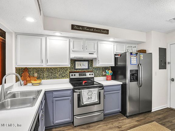 4th image of 3083 FALCONER Drive