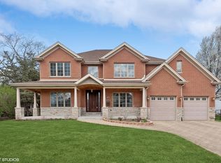 810 W Maude Ave, Arlington Heights, IL 60004