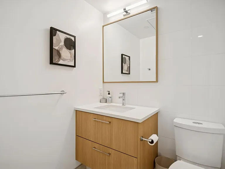 2100 Bellevue Ave #B-101 — Photo 29