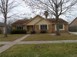 6630 Winding Trace Dr, Houston, TX 77086
