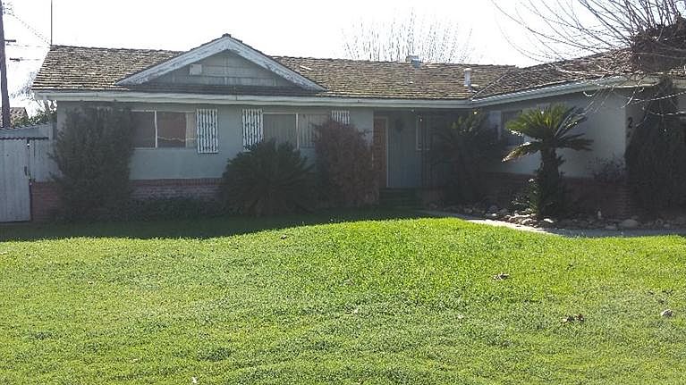 1st image of 2923 W Harter Ave