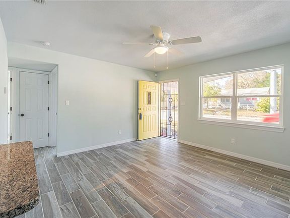 4th image of 2026 37th St S