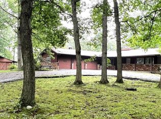 3340 E Musson Rd, Howell, MI 48855