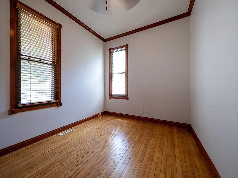 1417 6th St NE #2 — Photo 13