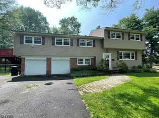 379 Snyder Ave, Berkeley Heights, NJ 07922