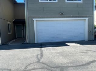 805-807 Cally Court, Redding, CA 96003