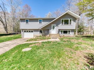 371 Warrenville Road, Mansfield, CT 06250