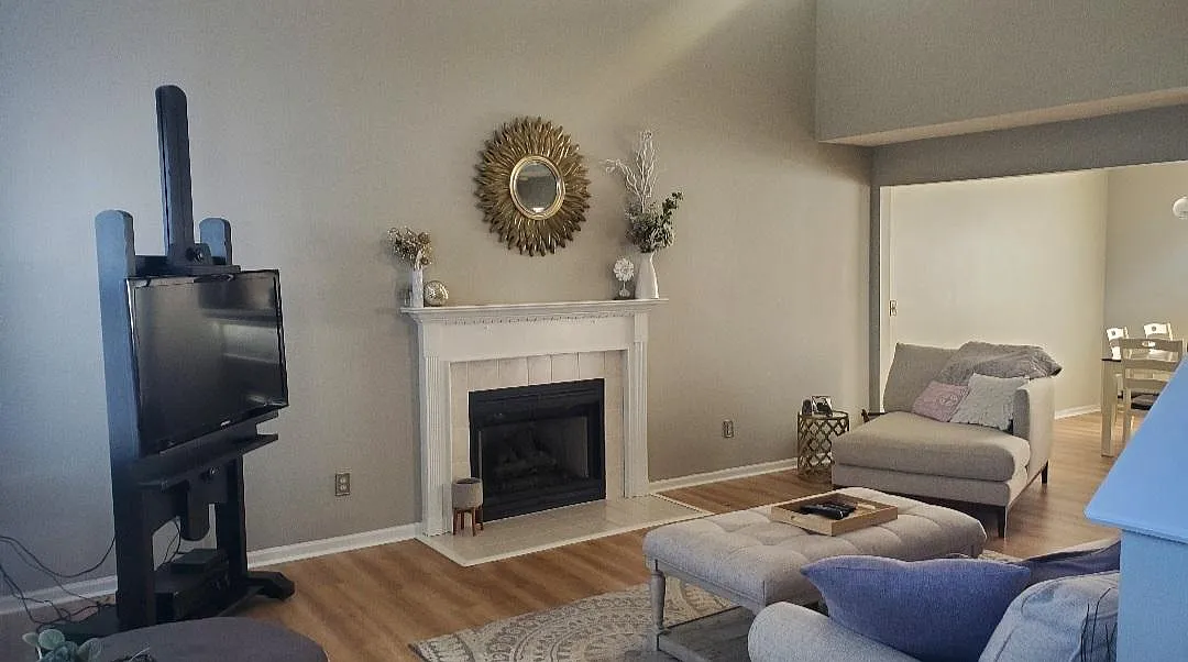 3 bed, 2.5 bath, 1832 sqft, $2,500 — Photo 3