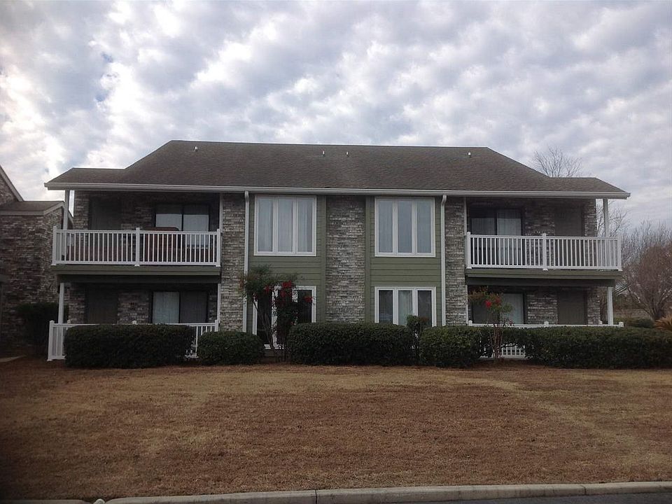 2nd image of 4709 Cobblestone Dr #6